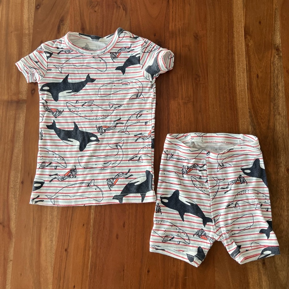 babyGap 100% Organic Cotton Whale
PJ Shorts Set